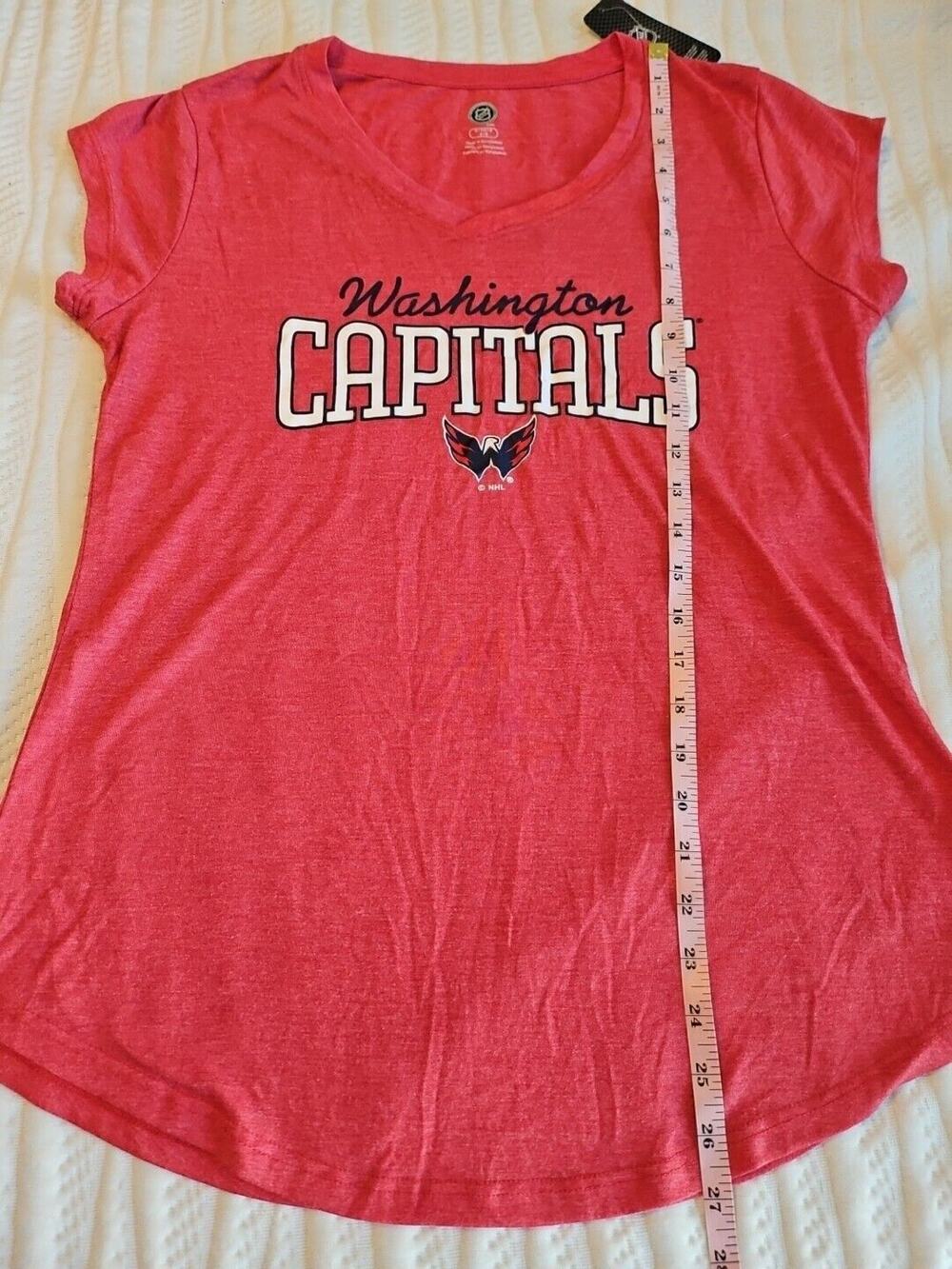 NHL Washington Capitals Women's Red Hockey Short Sleeve T Shirt V Neck Small